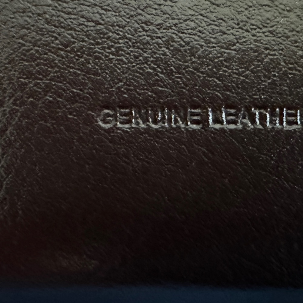 Elegant Brown Wallet - Picture 5 of 5